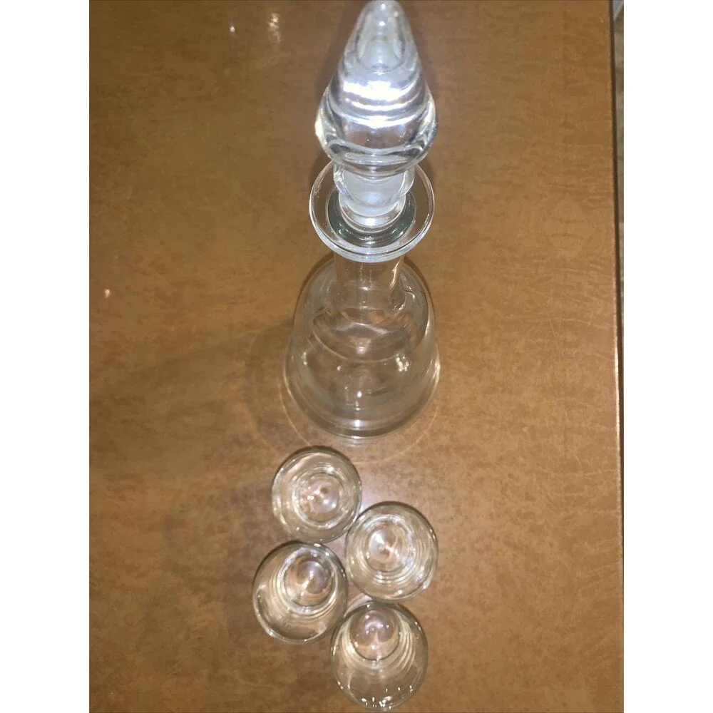 Vintage Anchor Hocking Etched Glass Decanter Set 4 glasses 3” Tall